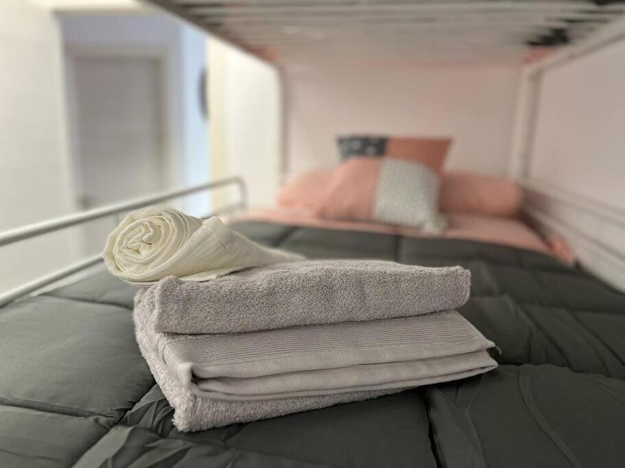 Pb Apartamento En Pleno Centro De Alcoy Eksteriør billede
