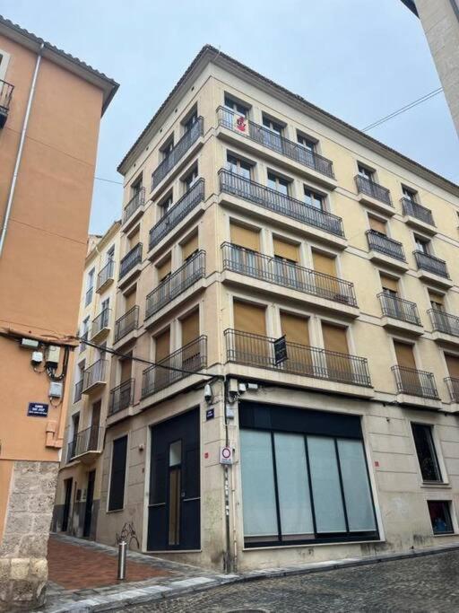 Pb Apartamento En Pleno Centro De Alcoy Eksteriør billede