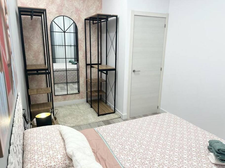 Pb Apartamento En Pleno Centro De Alcoy Eksteriør billede